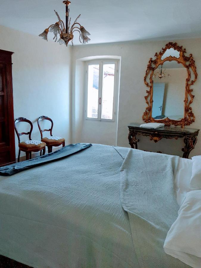 Villa Casale Storico Enzo Castelnuovo del Garda Exterior foto
